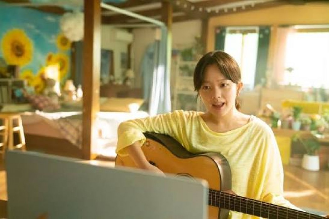 태양의 노래(A Song to the Sun) 이미지 1